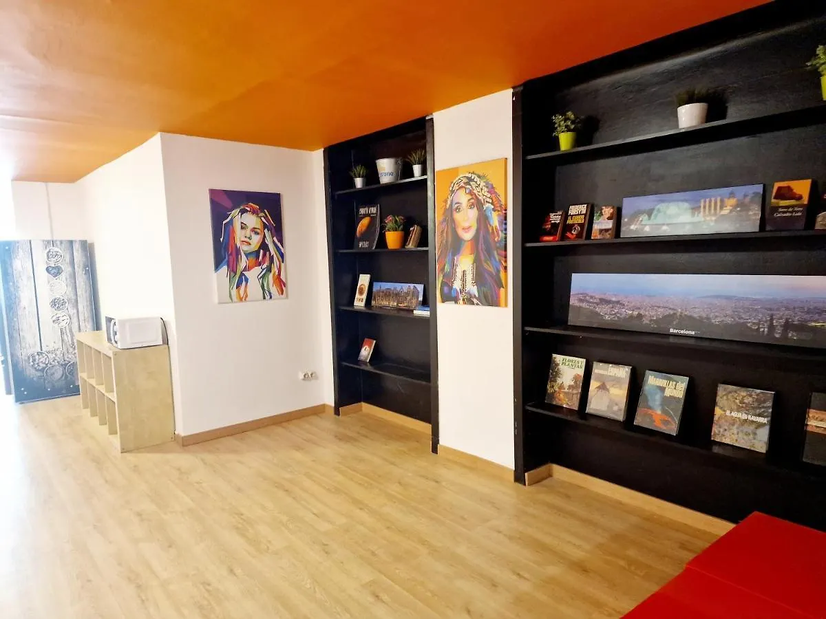Albergue Arc House Barcelona Hostal