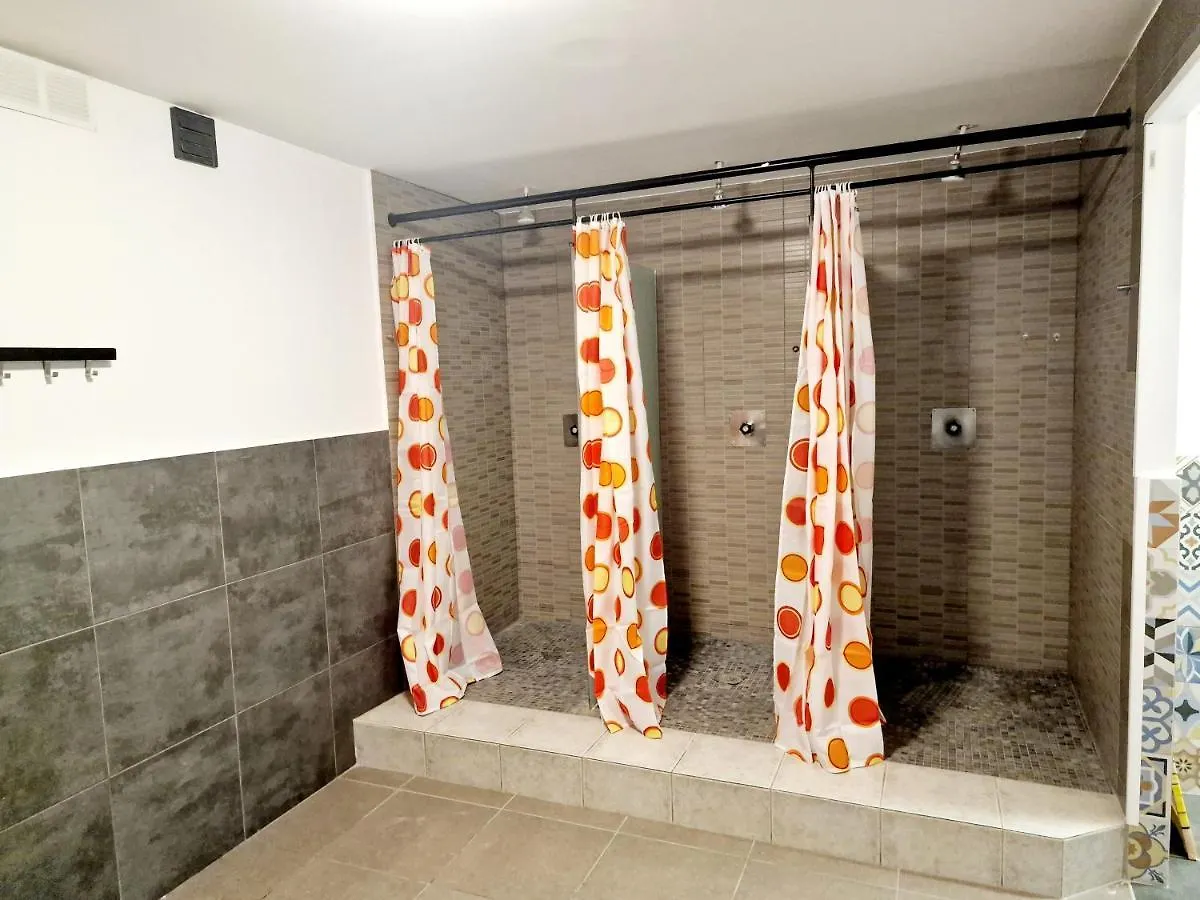 Hostal Albergue Arc House Barcelona