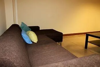 Arc House Barcelona Hostel