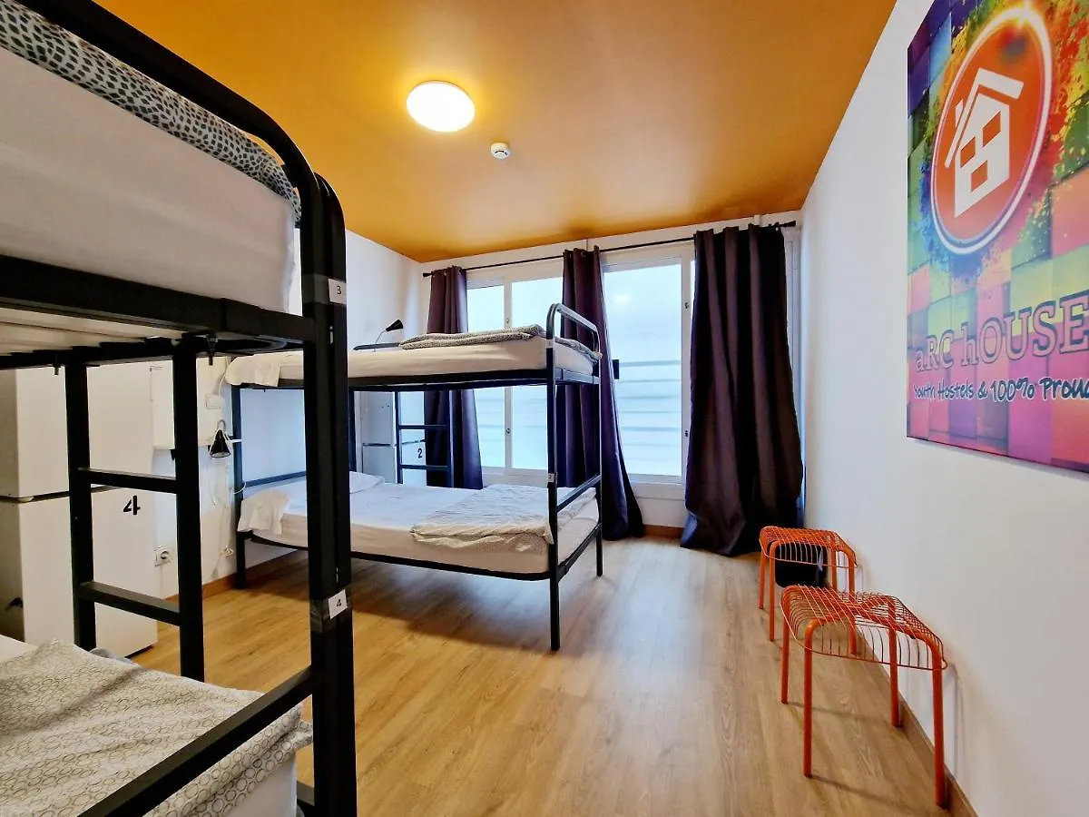 Arc House Barcelona Hostel Ισπανία