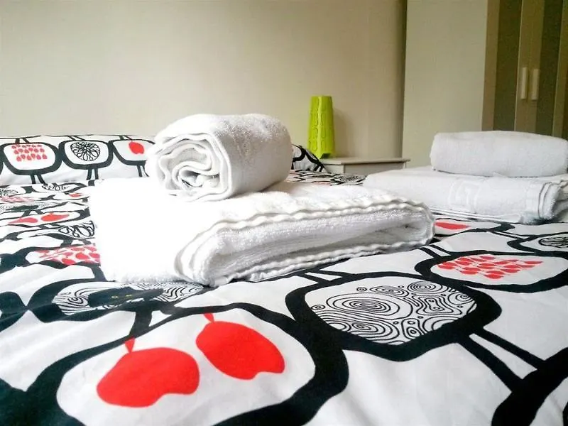 Arc House Barcelona Hostel